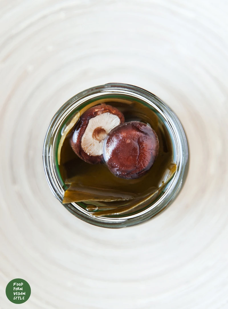 Domowy japoński bulion dashi