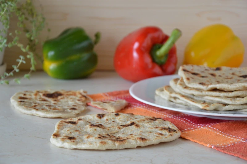 Roti - indyjskie chlebki (bez drożdży)