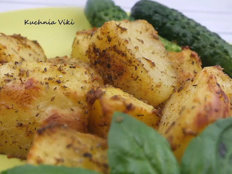 Aromatyczne pieczone ziemniaki