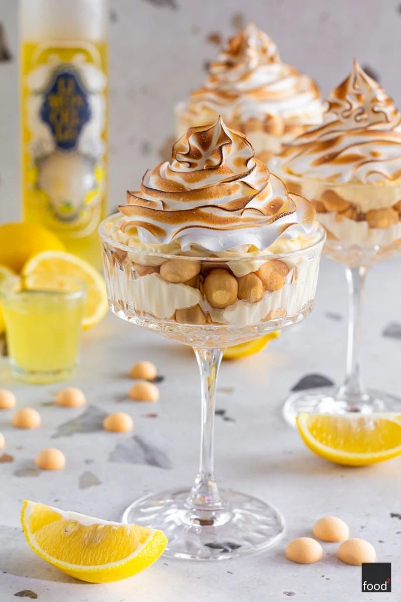 Cytrynowe tiramisu z Limoncello i bezą włoską - food²