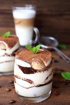 Włoskie Tiramisu-idealny deser w upalne dni!