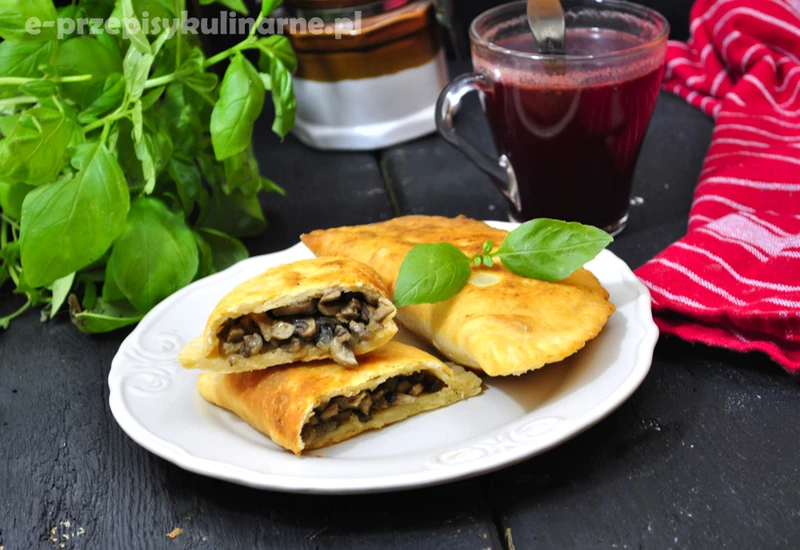 CZEBUREKI Z PIECZARKAMI