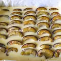 Ciasto ze śliwkami i zalewą śmietanową