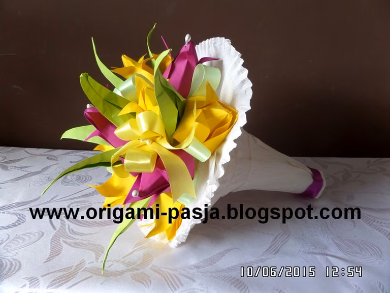 Bukiet tulipanów - origami.