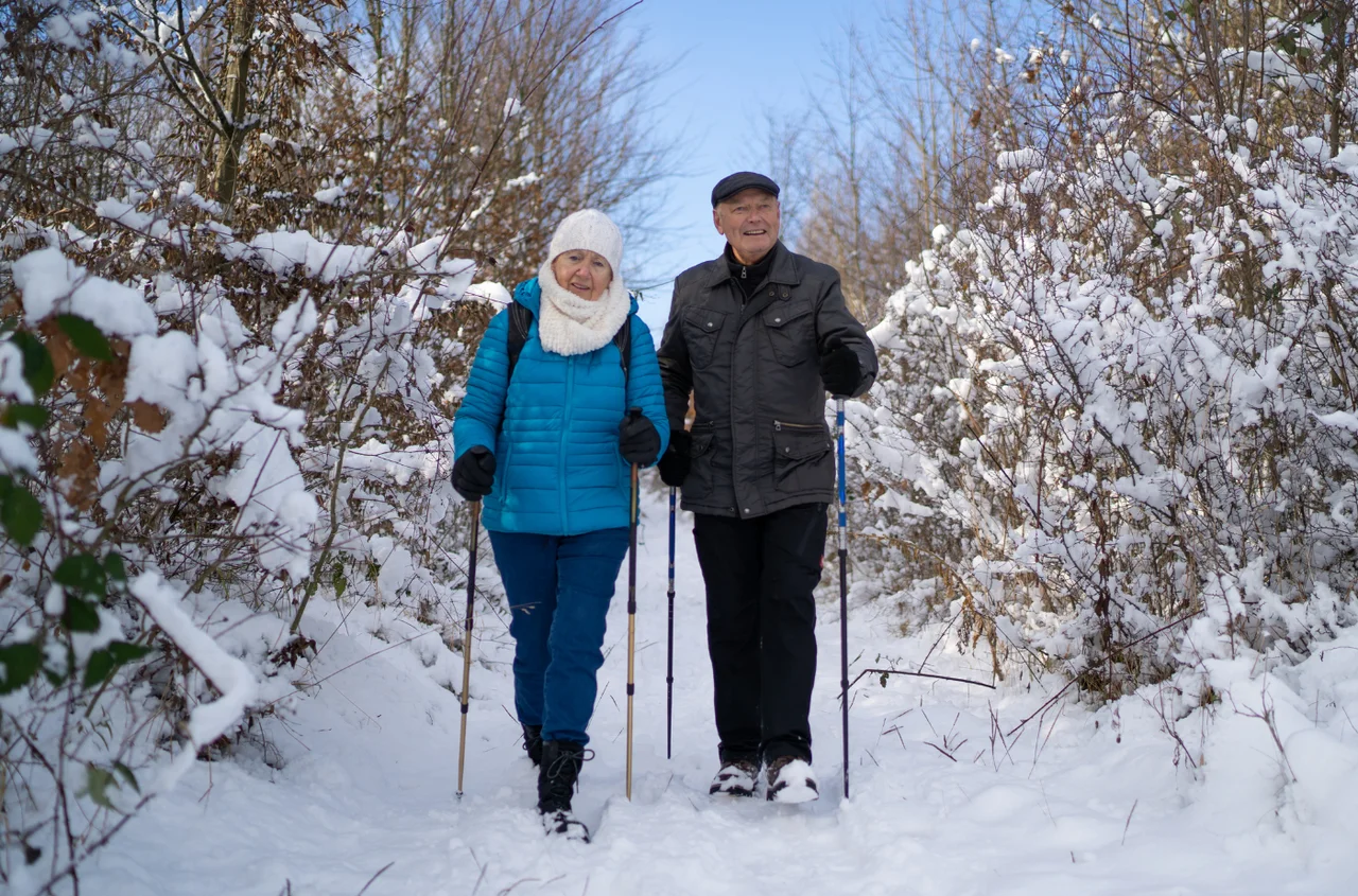 WAŻNE: 200 zł podwyżki dla tych seniorów bez składania wniosku! ZUS przeliczył emerytury