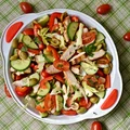 Fit sałatka z grillowaną piersią z kurczaka
