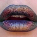 Petrol lips