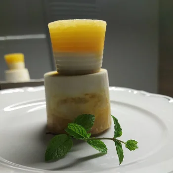Sorbet cytrusowo kokosowy.