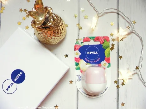 Nowość Nivea Pop-Ball - balsam do ust w kulce