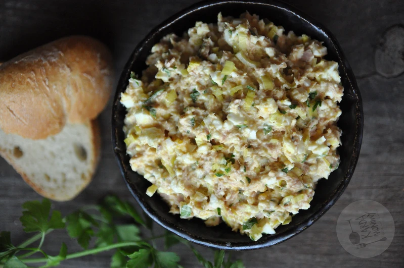 Pasta jajeczna z tuńczykiem i porem