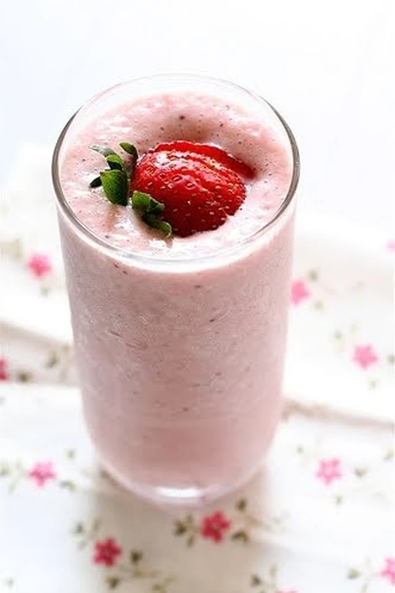 Shake truskawkowy