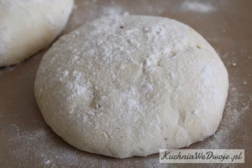 Ciasto na pizze II