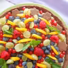 Kakaowa tarta z kremem pasticcera z owocami
