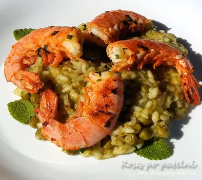 Risotto z krewetkami i zielonym groszkiem