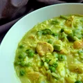 Zupa z kurczakiem i przyprawą curry