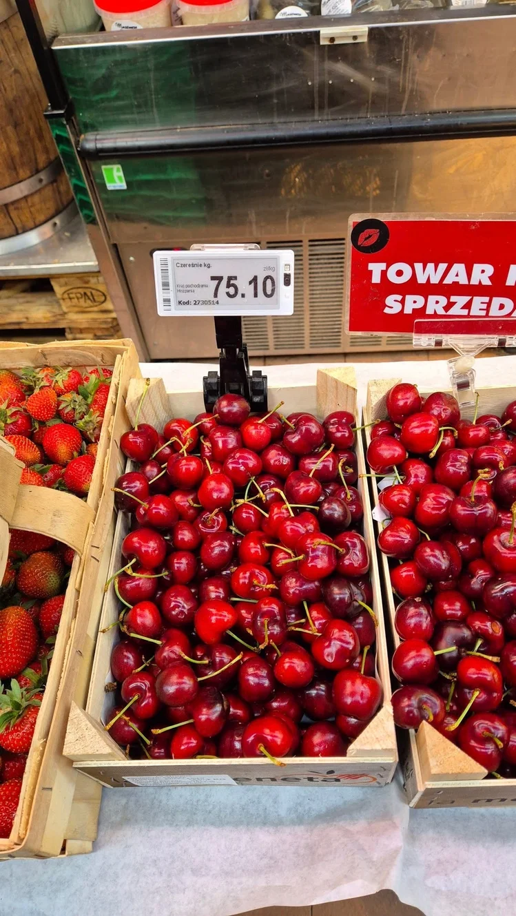 Zdjęcie Ceny tych owoców przyprawiają o zawrót głowy! Tak drogo dawno nie było #1