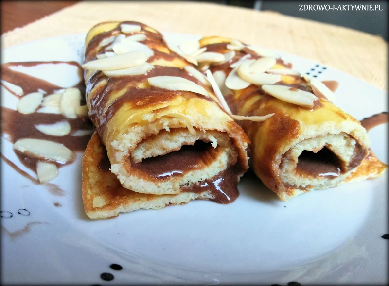 Proteinowy omlet z migdałami