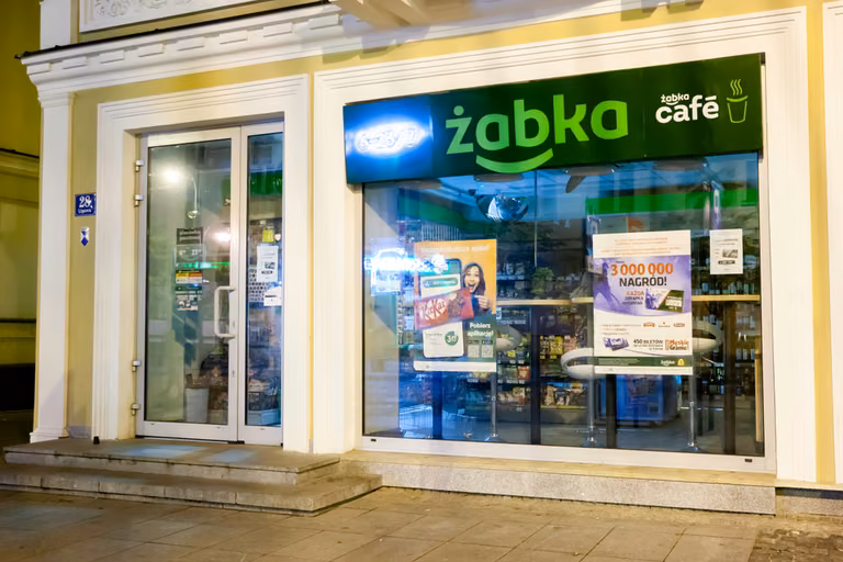 Od dziś w Żabce kupisz maseczki ochronne za mniej niż 2 zł!