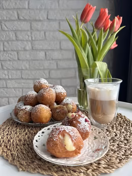 Pączki serowe z adwokatem
