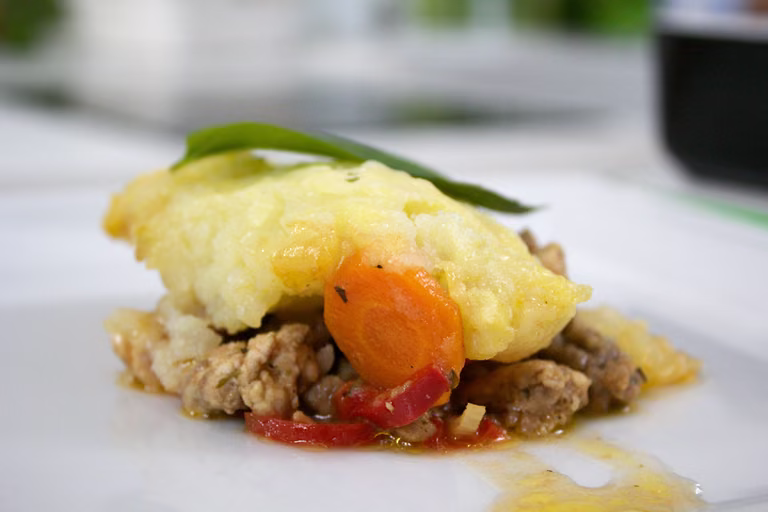 Zapiekanka Shepard's Pie