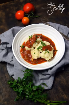 Kalafior w pikantnym sosie pomidorowym (dieta dr. Dąbrowskiej)
