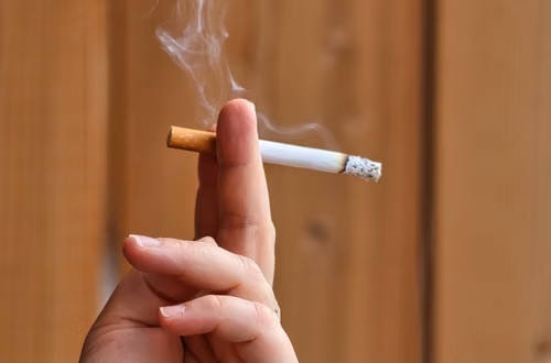 Nie ma „renty tytoniowej”? A jednak – ZUS wypłaca świadczenia za choroby po papierosach
