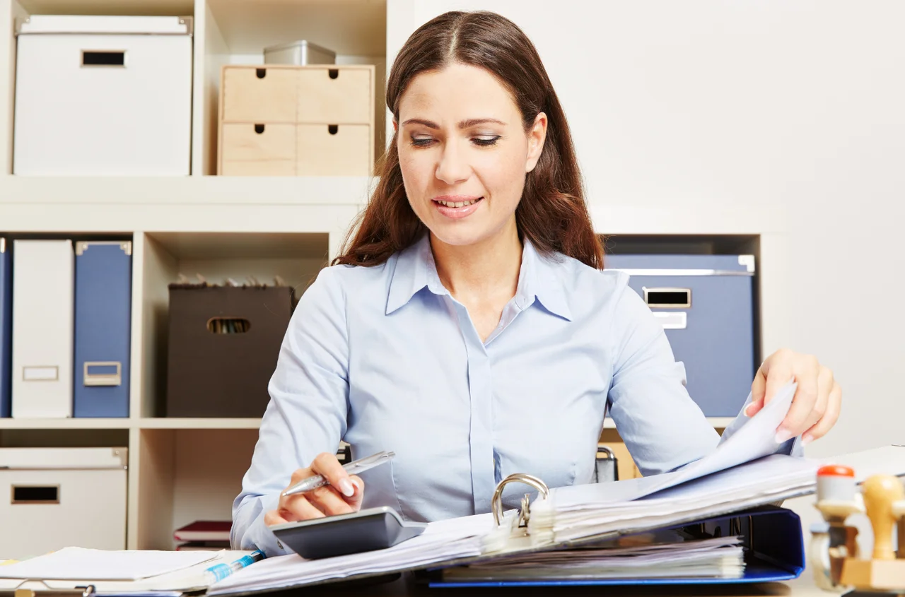 Polacy pracujący w Niemczech dostają wezwania. Chodzi o dodatek 300 euro!