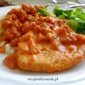 Sznycle z indyka w sosie pomidorowym z warzywami
