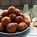 Mini pączki cynamonowe z serka homogenizowanego