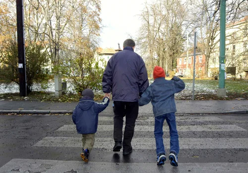 Szykują się zmiany w świadczeniu 800 plus? Na tapecie kryterium dochodowe oraz warunek zatrudnienia