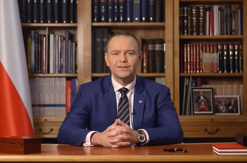 Prezydent zawetował dwie ustawy. Jest też zapowiedź referendum!