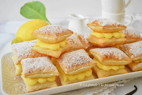 Apulijskie ciasteczka z kremem cukierniczym - "Sporcamuss"