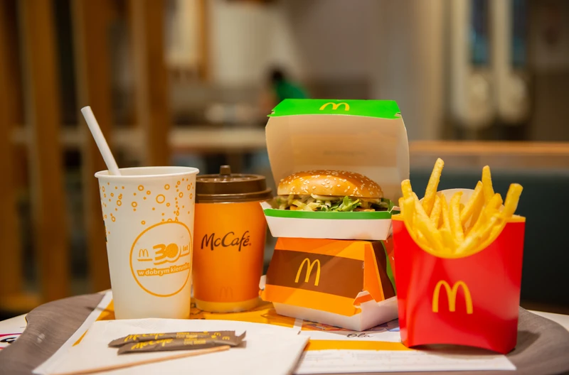 Ostatnia Szansa na Zakup Ikonicznej Kanapki! Już Wkrótce Zniknie z Menu.