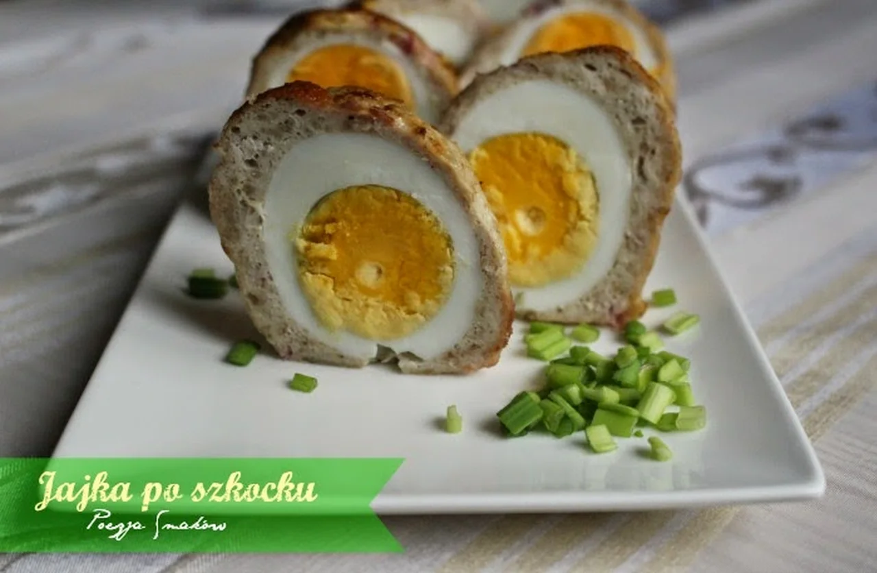 Jajka po szkocku (drobiowe), pieczone w piekarniku, o korzennym smaku