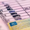 Dowód rejestracyjny znika z portfela. Rząd podał kluczowe daty dla kierowców