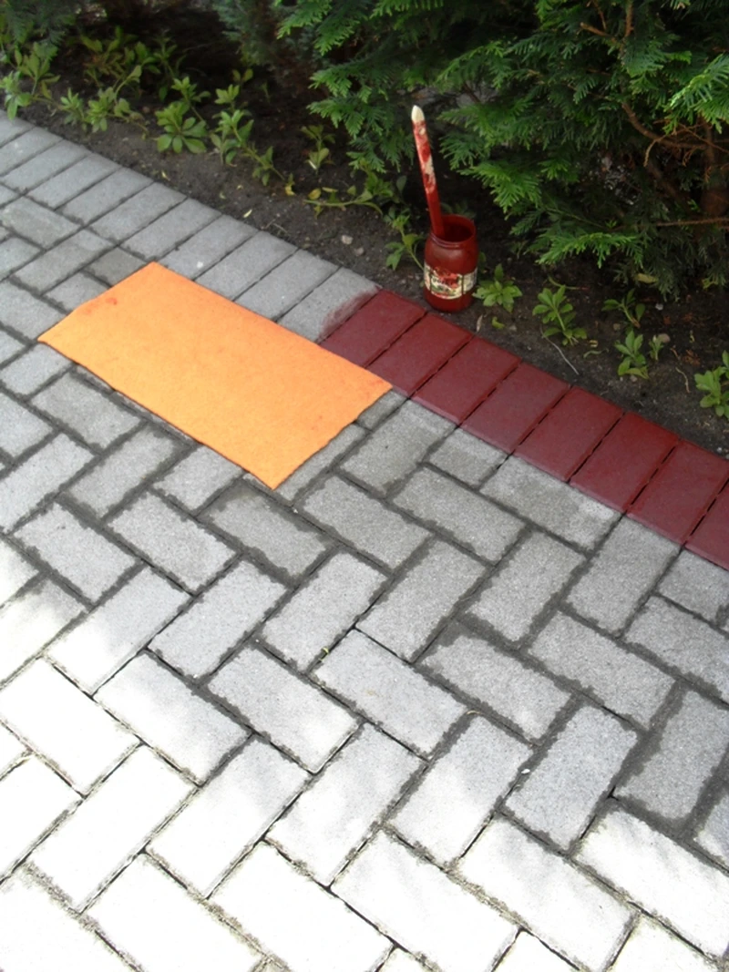 malujemy kostkę brukową