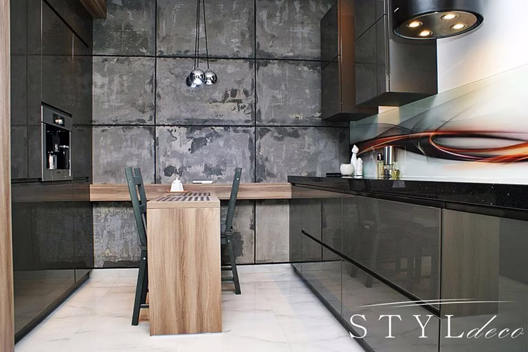 Zakochaliśmy się w tej szarej kuchni od STYLdeco kuchnie​ Tychy