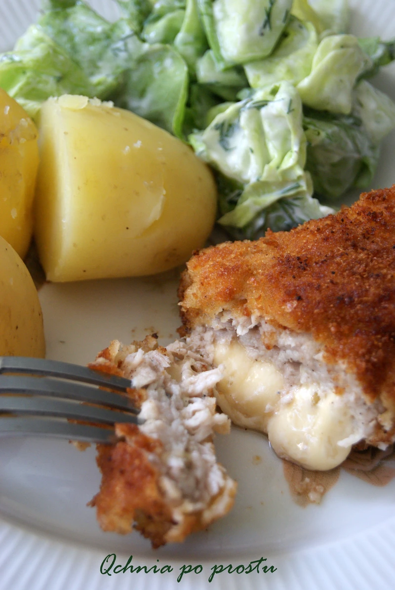 Szwajcar - kotlet schabowy z żółtym serem