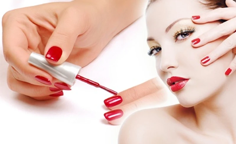 Sposób na trwalszy manicure.