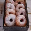 Paczki z dziurka, czyli oponki