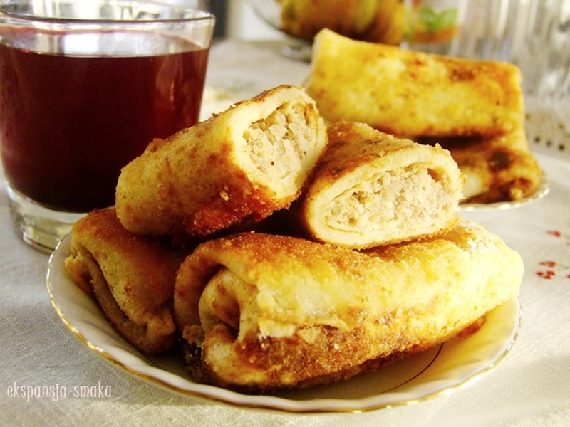 krokiety z mięsem i kiszoną kapustą
