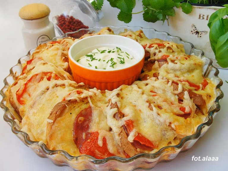 Zapiekanka z bułki