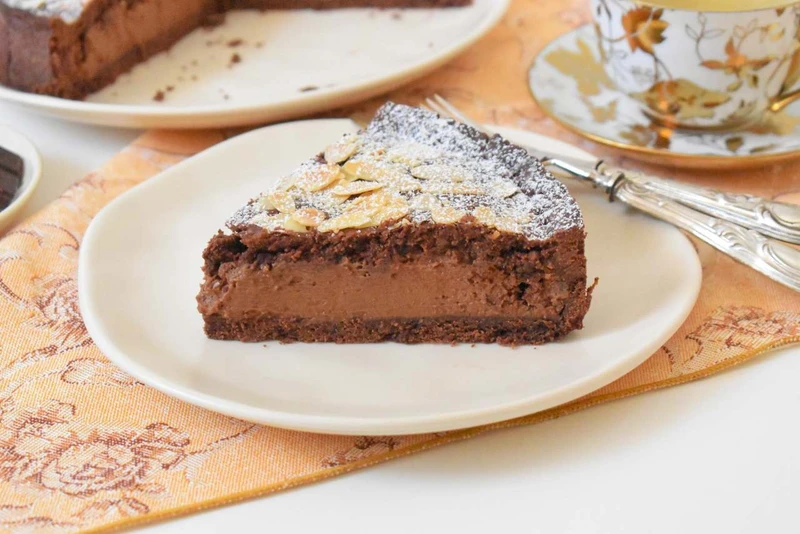 Włoska tarta z kremem czekoladowym - "Ciasto dziadka" czyli "Torta del nonno"