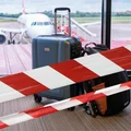 WAŻNE: Odloty na popularnym lotnisku wstrzymane! Polacy bardzo często z niego korzystają