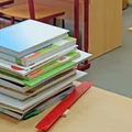 Ogłoszono nowe kwoty dotacji na podręczniki w 2026 roku! Ten projekt ucieszy szczególnie uczniów tych klas