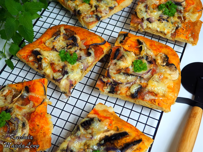 Pizza bez drożdży