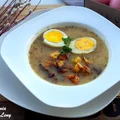 Wegetariański żurek na wodzie z kiszonych ogórków