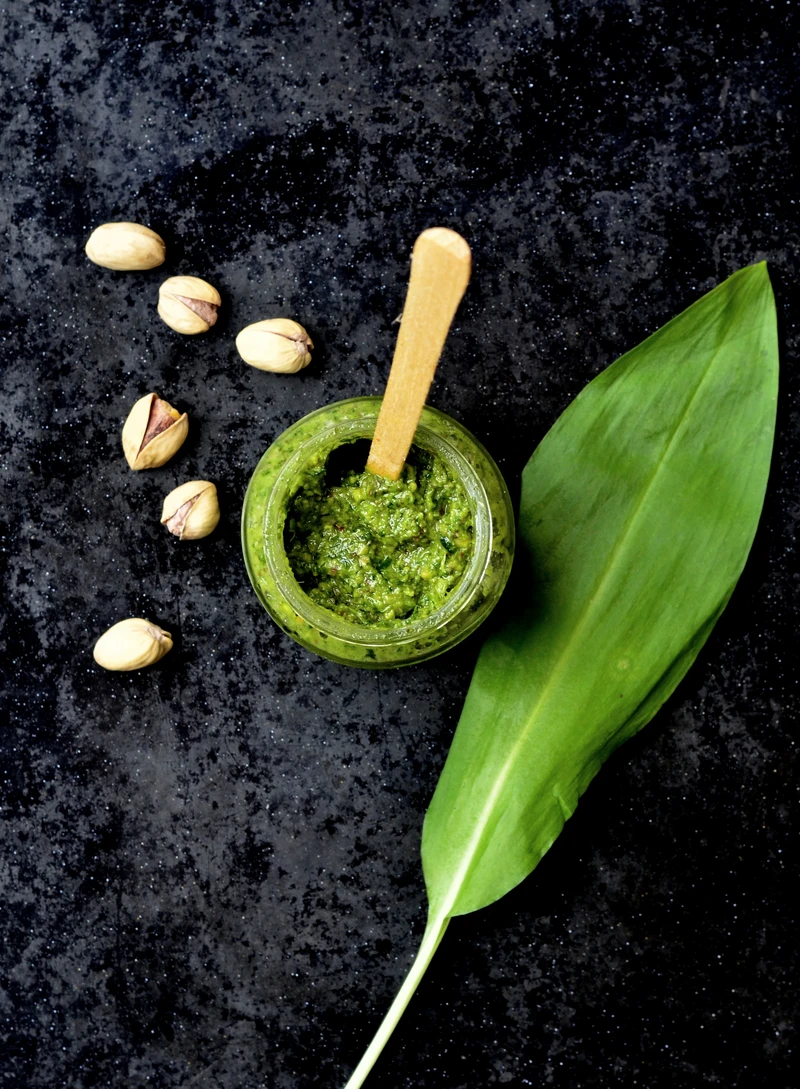 Pesto z czosnku niedźwiedziego