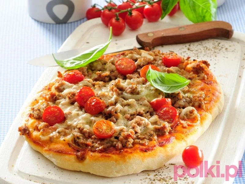 Pizza z mięsem