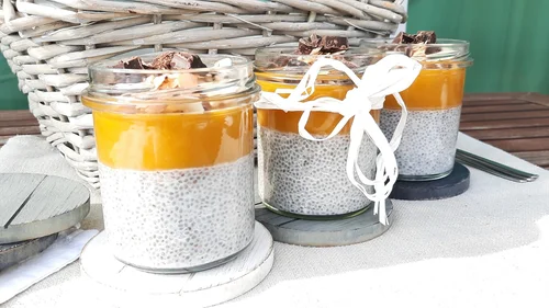 Budyń chia z mango - Słodki sentyment